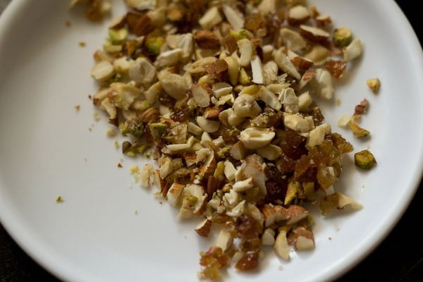 chopped nuts and raisins for gujiya recipe stuffing