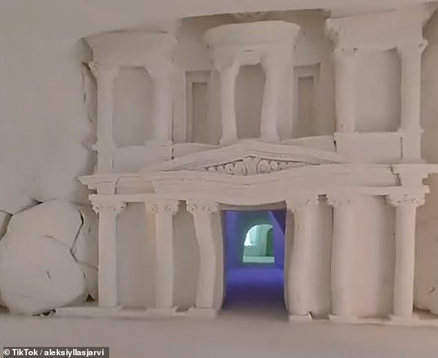 Aleksi shared a video of a snow and ice sculpture of Jordan's iconic monastery in Petra
