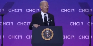 Joe Biden Blames Trump and Republicans in Congress For Border Crisis as 'Never-Ending' Line of Illegal Aliens Storm Eagle Pass, Texas (VIDEO) | The Gateway Pundit