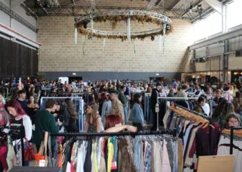 UK’s largest thrift market with a DJ and cocktails comes to Manchester