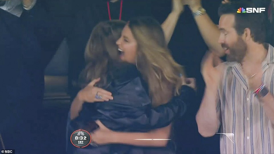 A hug! The singer and Gossip Girl alum were seen sharing an embrace shortly after the Chiefs scored a touchdown