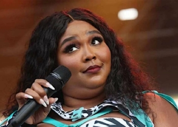 lizzo flexes huge 8 figure earnings from sold out tour im really that gworl 1200x675 jpg