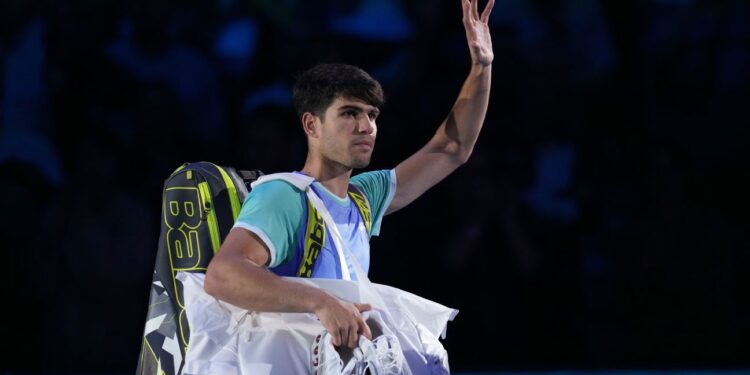 Alcaraz has stomach issue in loss at ATP Finals