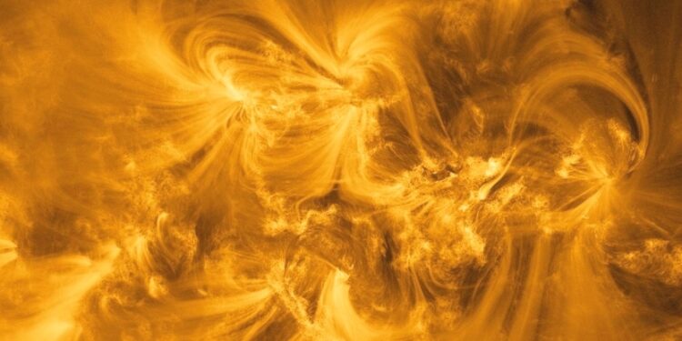 Astronomers Reveal Spectacular New Images of The Face of The Sun