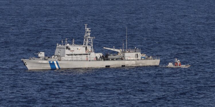 At least eight migrants drown in shipwreck off Greek island of Samos