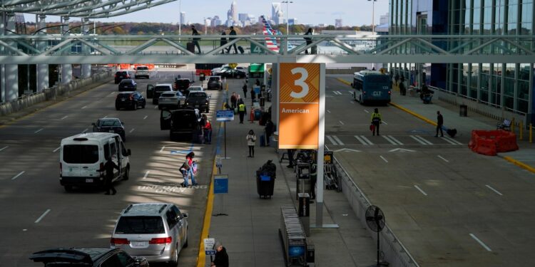 Charlotte airport workers plan to strike during busy Thanksgiving travel week