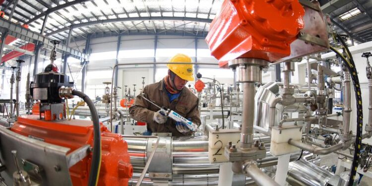 China Oct industrial profits narrow decline but demand remains weak