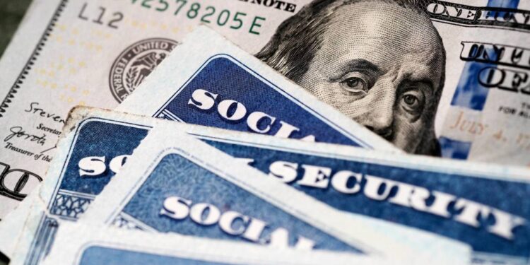 Dave Ramsey sounds alarm on Social Security for retired Americans