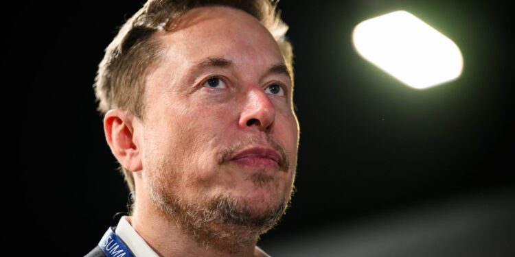 Elon Musk’s X files last-minute objection to block the sale of Alex Jones’ X accounts