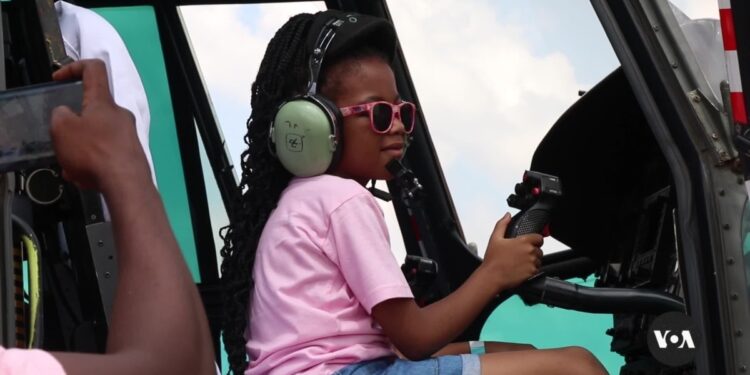 Malawi female pilots bring aviation dreams to rural children