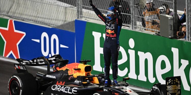 Max Verstappen takes his fourth consecutive F1 title in Las Vegas