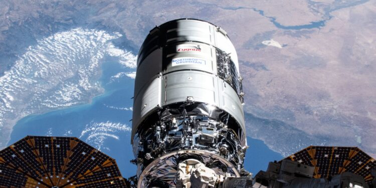 NASA extends ISS cargo contracts through 2030