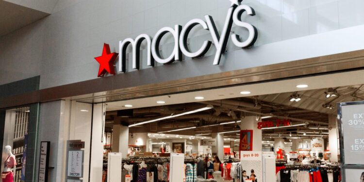 Shoplifting ring responsible for stealing $2 million from Macy's and major stores busted by feds