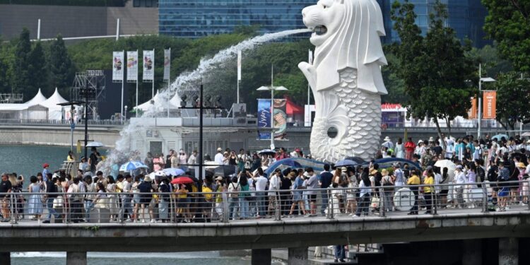 Singapore's GDP growth last quarter zooms past forecasts due to booming chip demand