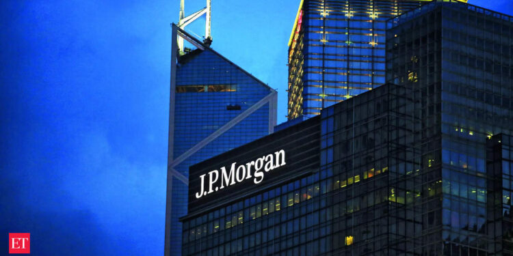 US looks into JPMorgan's ties to Iranian oil kingpin