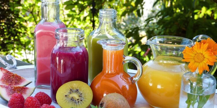 What are the Benefits of Cold-Pressed Juice?