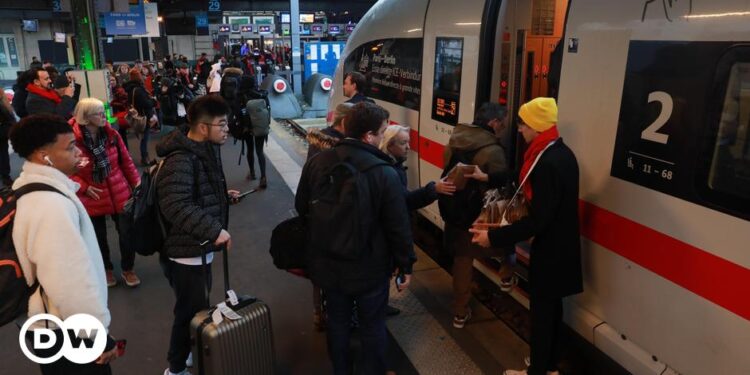 Berlin-Paris high speed rail route launched – DW – 12/16/2024