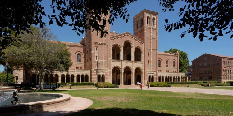 California bill would give public university admission priority to slaves' descendants