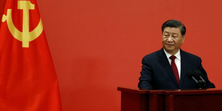 © Reuters. FILE PHOTO: Chinese President Xi Jinping meets the media following the 20th National Congress of the Communist Party of China, at the Great Hall of the People in Beijing, China October 23, 2022. REUTERS/Tingshu Wang/File Photo