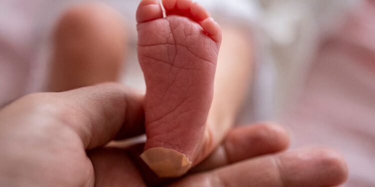 Newborn heel prick test for genetic screening