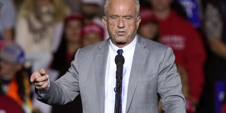 Robert F. Kennedy Jr. addresses a crowd.