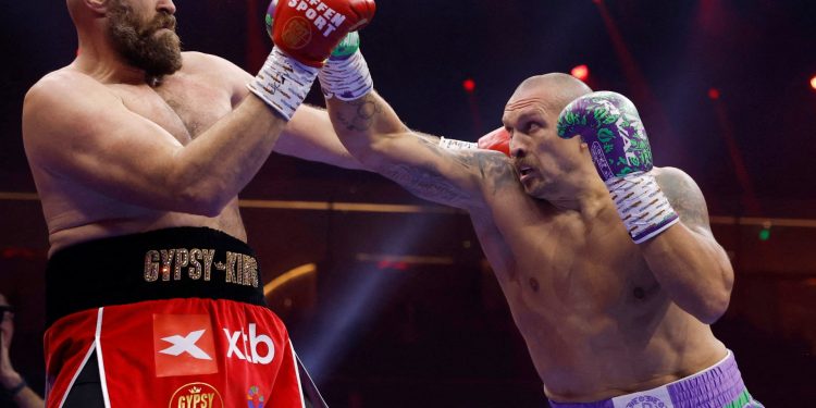 Usyk defeats Fury in points decision in Riyadh to retain heavyweight title