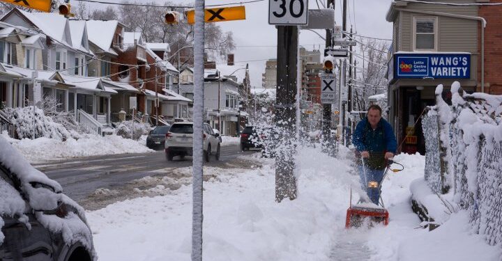 Weekend sunshine in Toronto to precede ‘increasingly likely’ white Christmas - Toronto